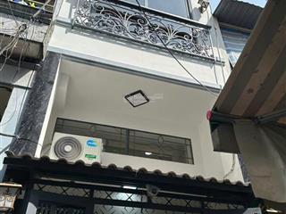 Siêu phẩm nhà mới đón tết  quận 1  sát mặt tiền  giá tết chỉ nhỉnh 6 tỷ