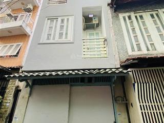 Giá sốc  nhỉnh 4 tỷ có nhà trung tâm quận 1  vị trí đẹp sát mặt tiền  gần coop mart