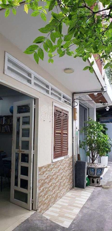 Nhà ngay trung tâm q10  sát công viên lê thị riêng ,tuyến metro số 2  4 x 10m  nhỉnh 7 đồng