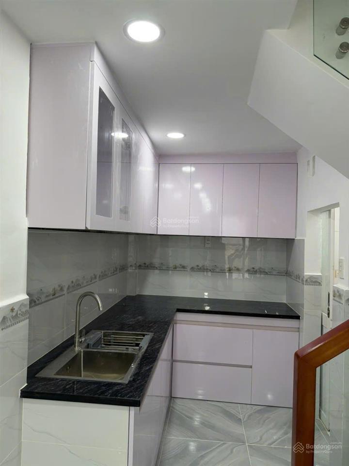 Nhà trung tâm q3 hẻm thông vf3  vuông vức sát mặt tiền võ văn tần  nhỉnh 7 đồng