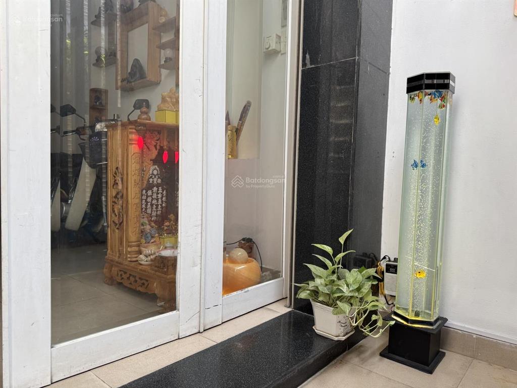 Siêu phẩm nhà 5 tầng ngô quyền, 5 phòng ngủ trung tâm quận.10