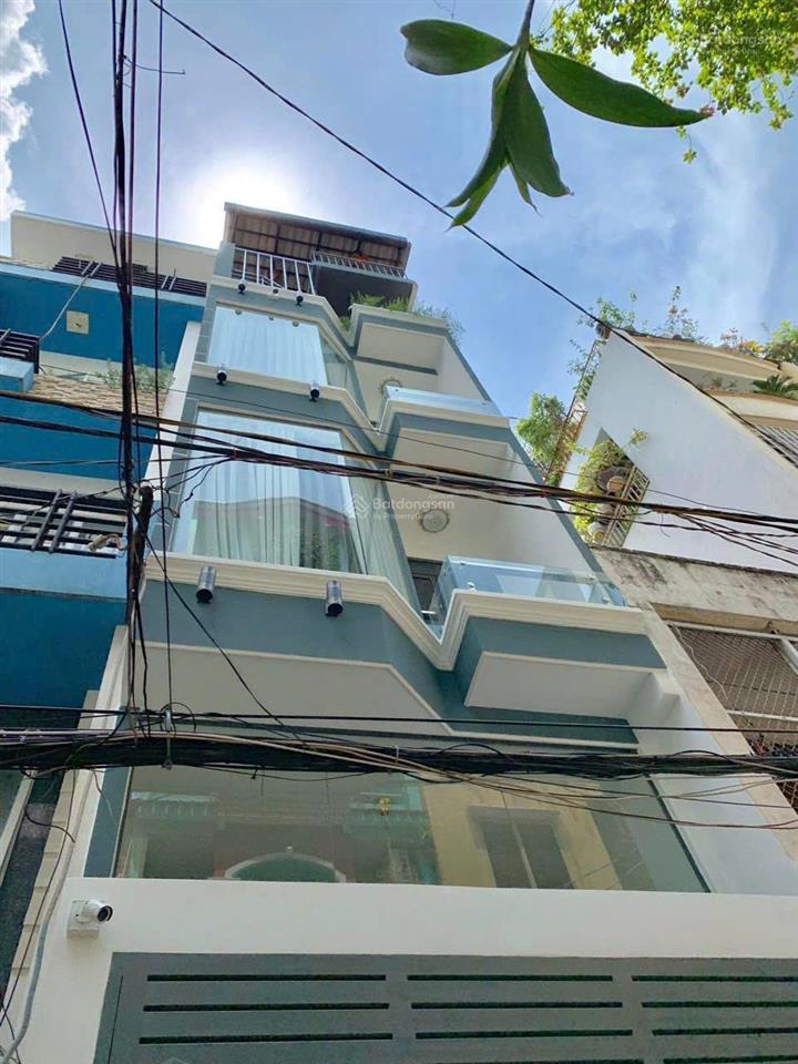 Hẻm xe hơi ngủ nhà trung tâm q 3 , 5 tầng btct, 3 pn , nhà mới đẹp vào ở ngay , nhỉnh 9 tỷ