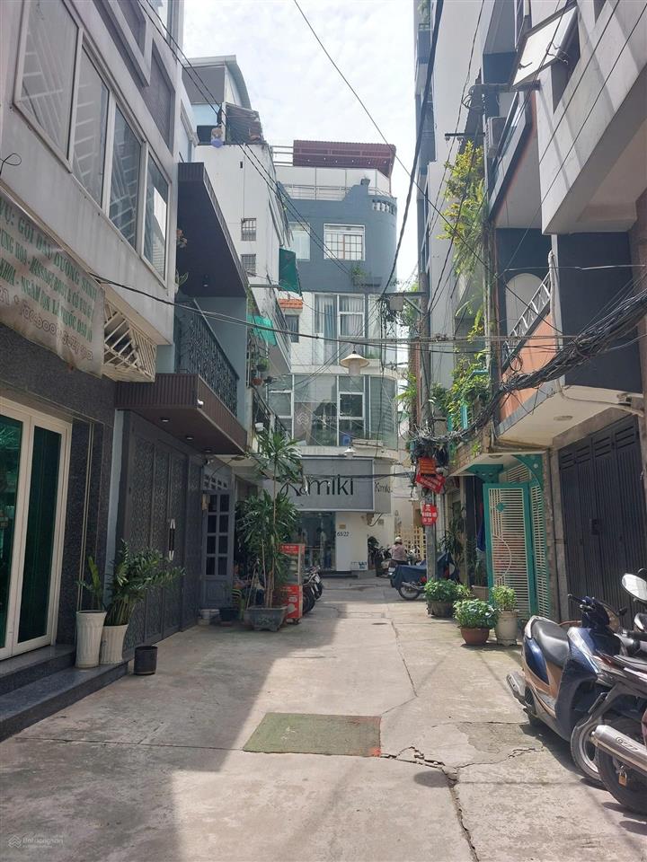 Hàng siêu hot trong ngày  phân khúc 7 tỷ  hxh, 4 tầng, gần hà đô centrosa, đường 3/2, q10