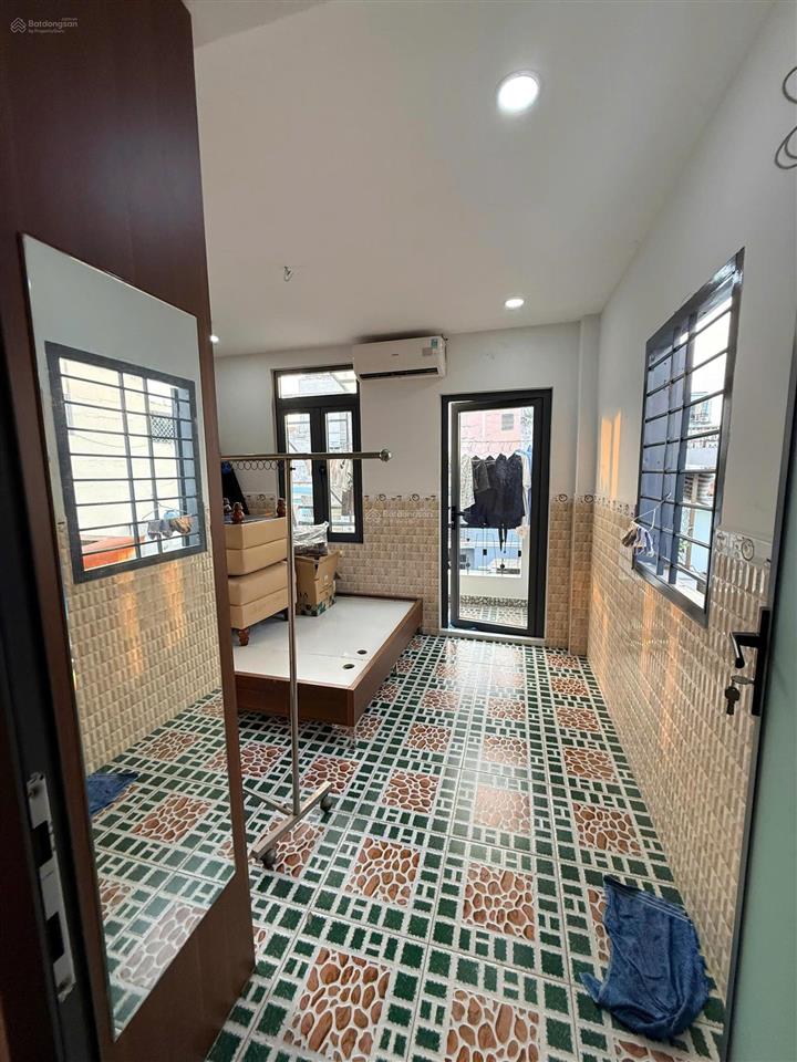 Siêu phẩm nhà mới hồ thị kỷ  ngang gần 4m  chủ bán gấp chỉ nhỉnh 6 tỷ
