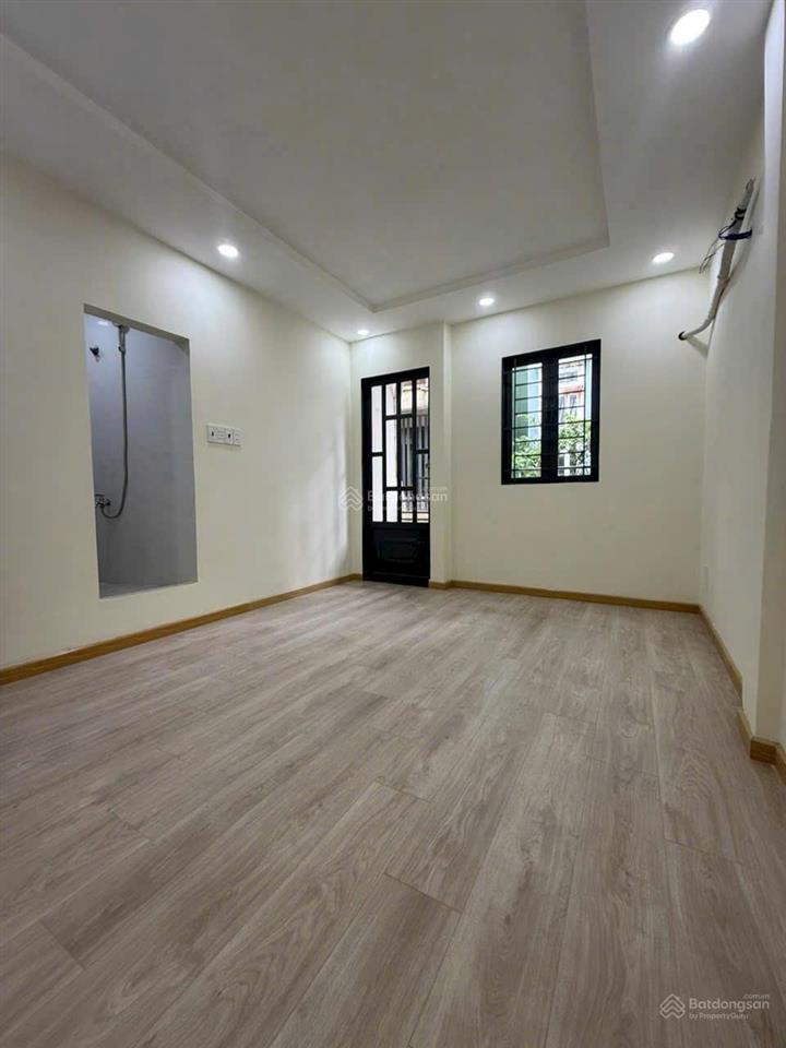 Nhà 3 tầng trần hưng đạo, quận 1 hẻm thông  giảm còn 5,3 tỷ! (754)
