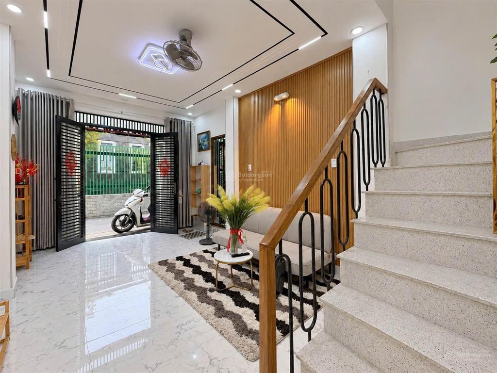 Giảm sốc 1,7 tỷ còn 6,99 tỷ! nhà lê văn duyệt, bình thạnh, sát q1 ô tô đỗ cửa!