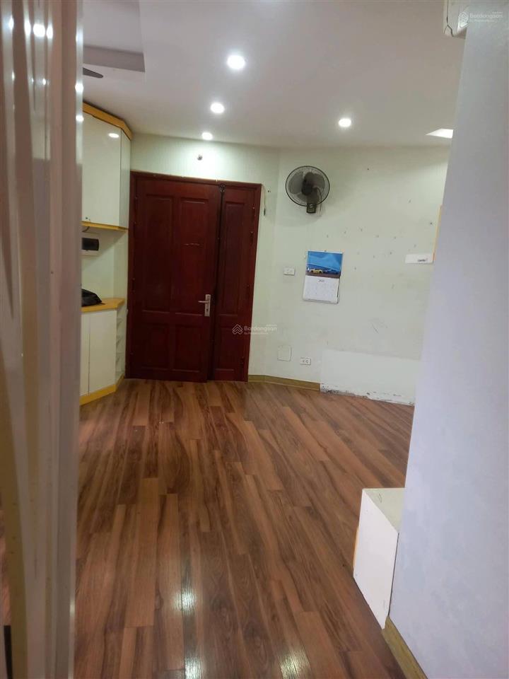 Cho thuê chung cư vinaconex3 trung văn  72m2/2pn