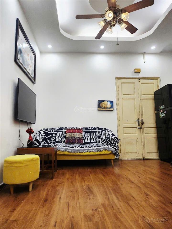 Cho thuê chung cư tđc n02 trần quý kiên  60m2/2pn