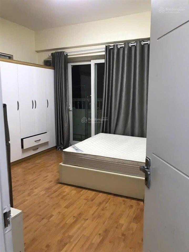 Cho thuê chung cư trung yên 1, số 58a trung kính 130m2/3pn