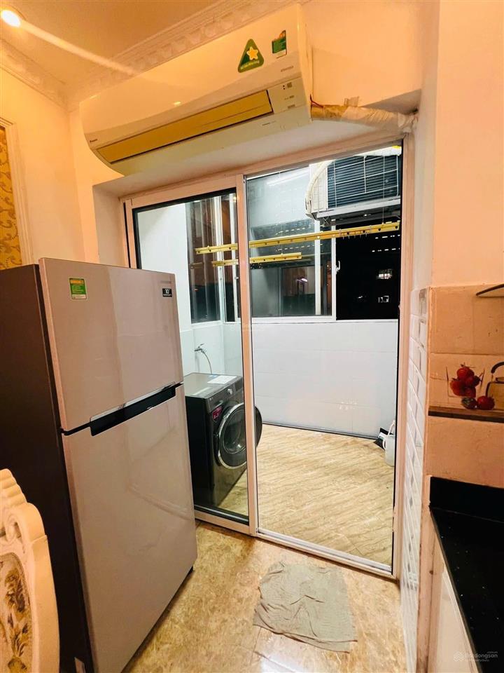 Cho thuê chung cư n4b lê văn lương  70m2/2pn
