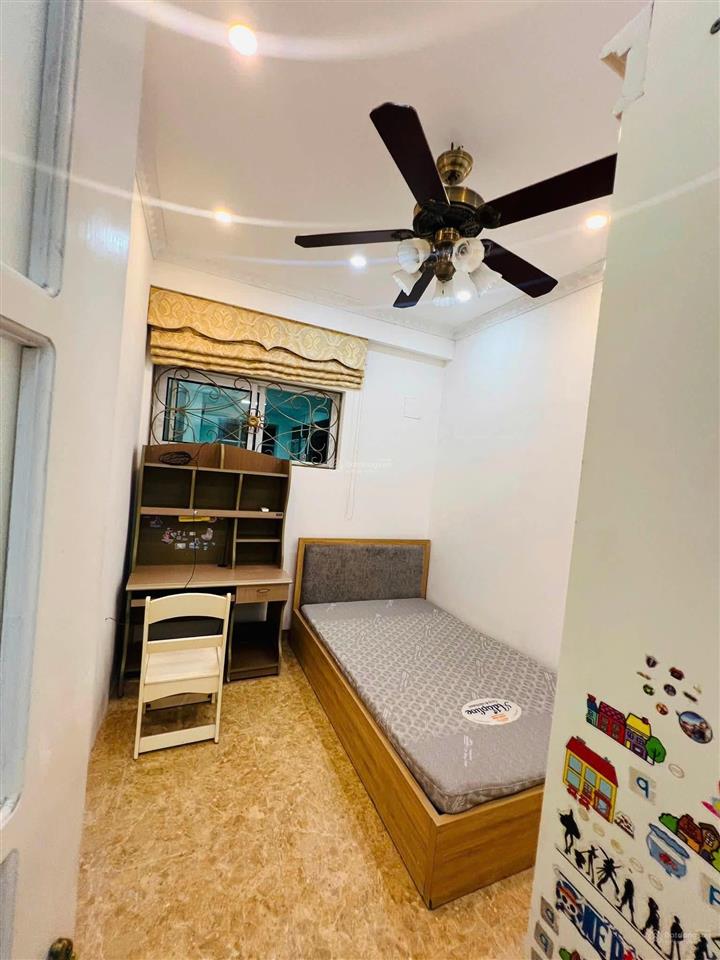 Cho thuê chung cư n4b lê văn lương  70m2/2pn