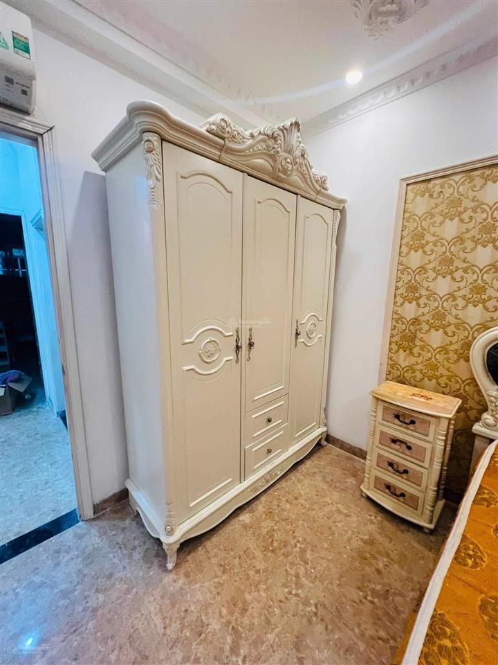 Cho thuê chung cư n4b lê văn lương  70m2/2pn