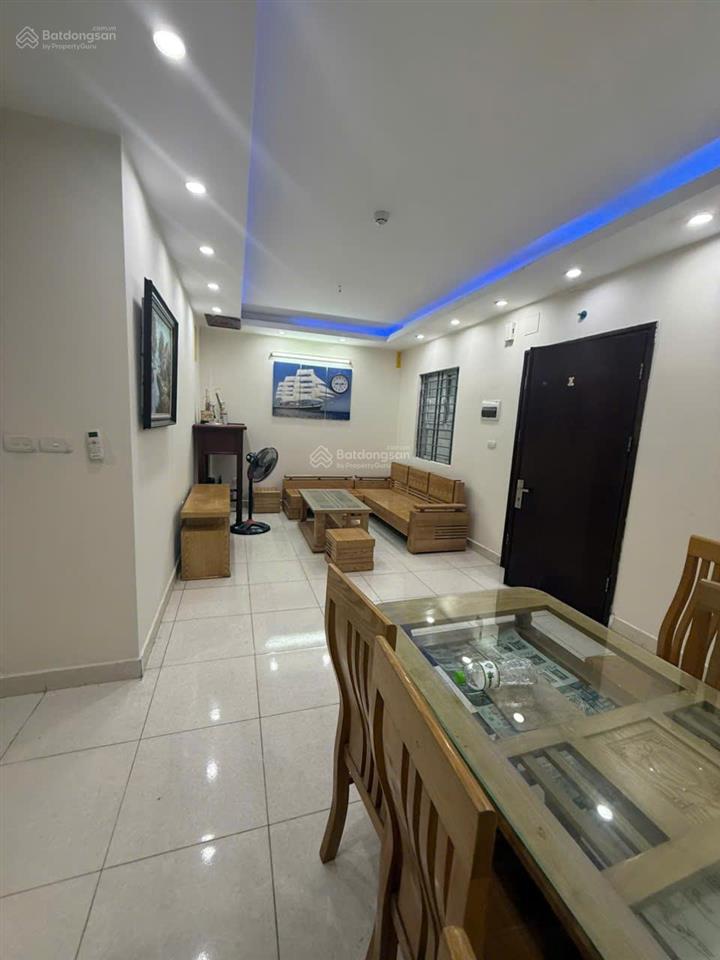 Cho thuê chung cư mhdi đình thôn  70m2/2pn