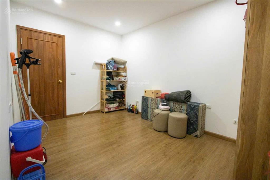 Cho thuê chung cư ct4 iris garden  62m2/2pn