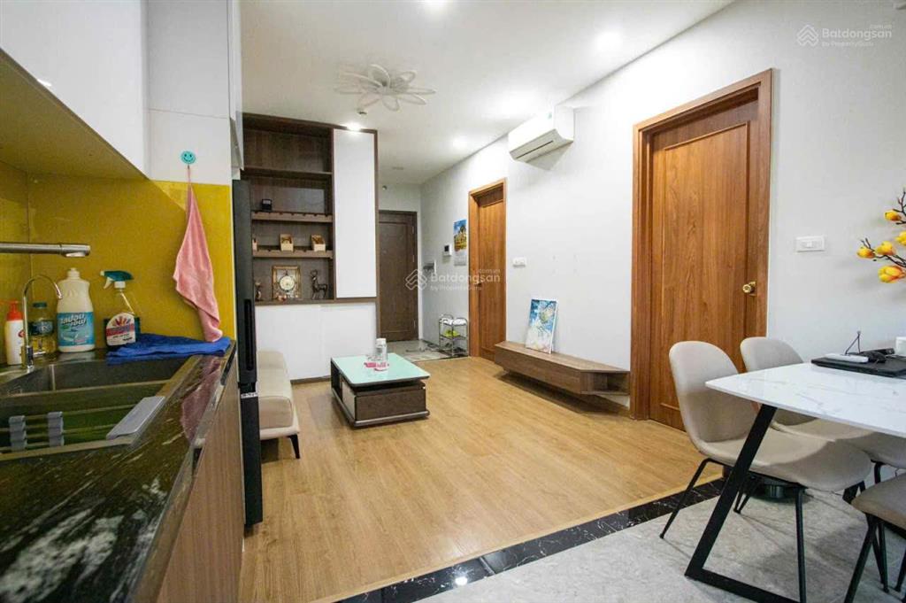 Cho thuê chung cư ct4 iris garden  62m2/2pn