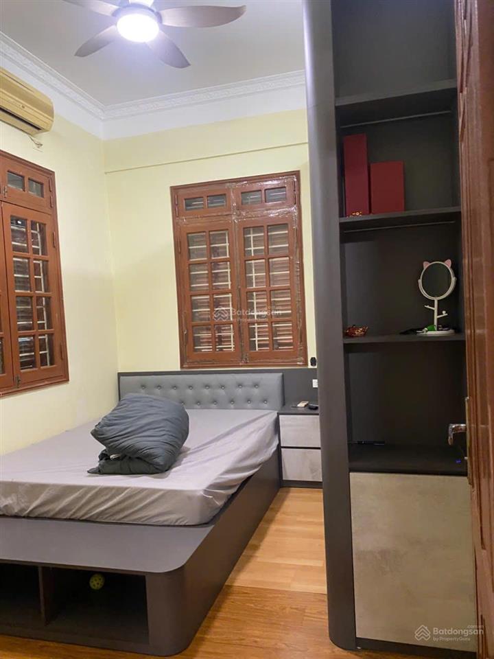 Cho thuê chung cư n5c trung hòa  nhân chính  70m2/2pn