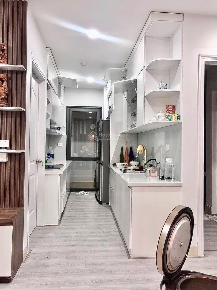 Cho thuê chung cư 282 nguyễn huy tưởng  70m2/2pn