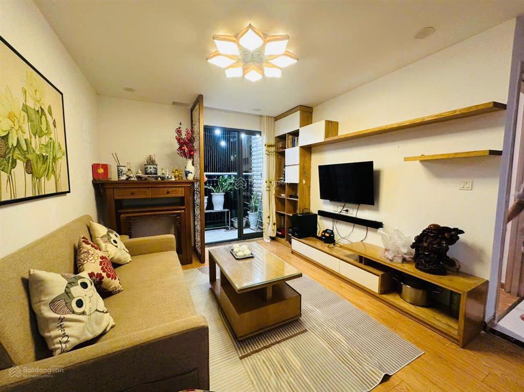Cho thuê chung cư the garden hill, 99 trần bình  68m2/2pn