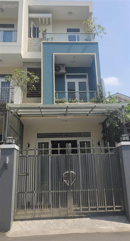 Bán nhà hoàng trọng mậu, quận 7  gần lotte vị trí đẹp. 4,6x17m. dọn vào ở liền