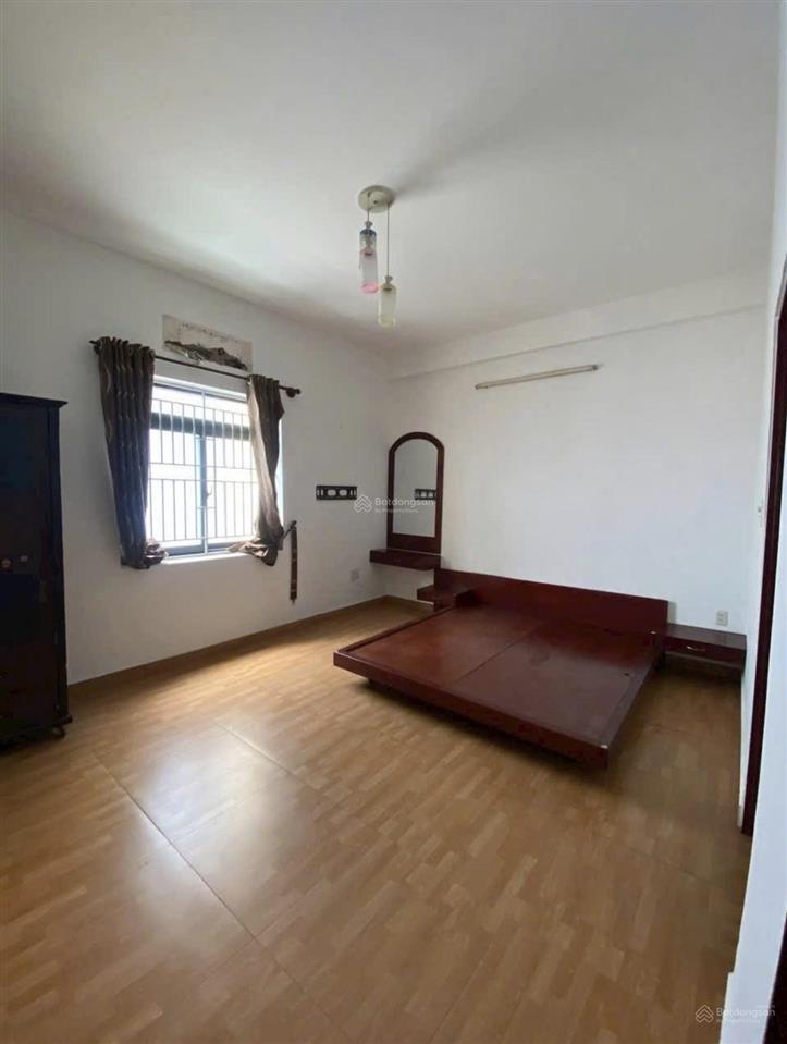Ngộp bank! chủ ra gấp nhà mặt tiền nguyễn kiệm, phú nhuận. thu về 6tỷ500/ 67,5m2 (4,5x15) sổ sẵn