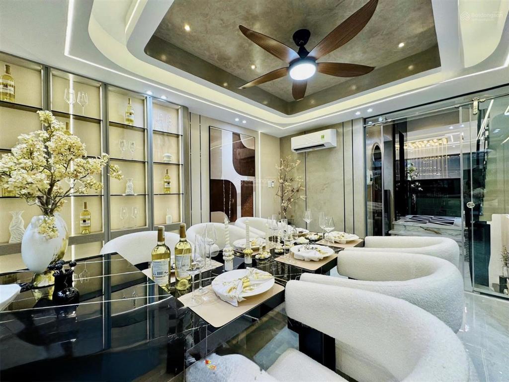 Cầm 3tỷ610 mua được ngay nhà đường số 21, thủ đức. dt 60m2 (4x15m)  sổ hồng sẵn hoàn công 2021