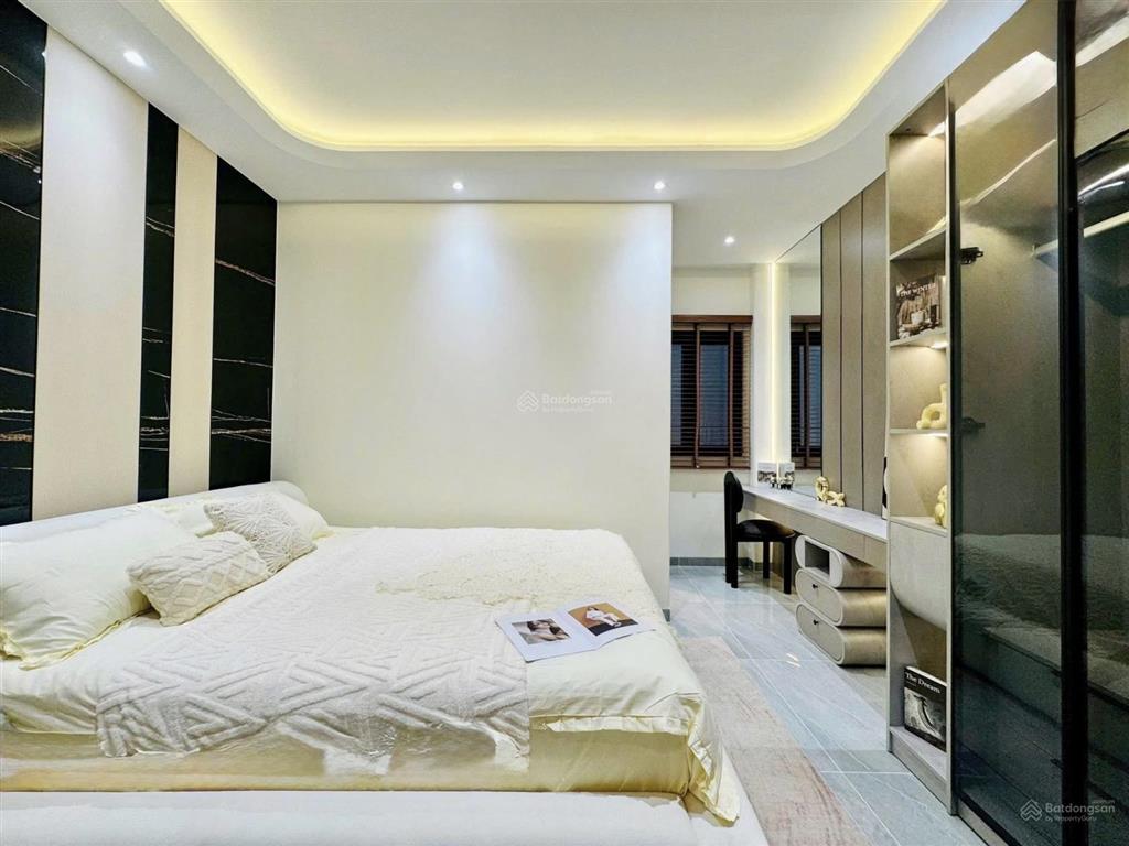 Cầm 3tỷ610 mua được ngay nhà đường số 21, thủ đức. dt 60m2 (4x15m)  sổ hồng sẵn hoàn công 2021