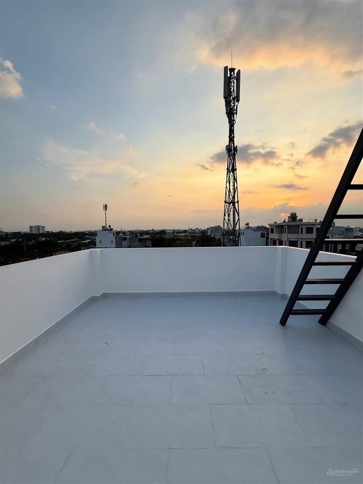 Khu an ninh kế q1 bán nhà đường thân văn nhiếp, q2. 4x16m. nhà vừa đươc sơn sửa lại