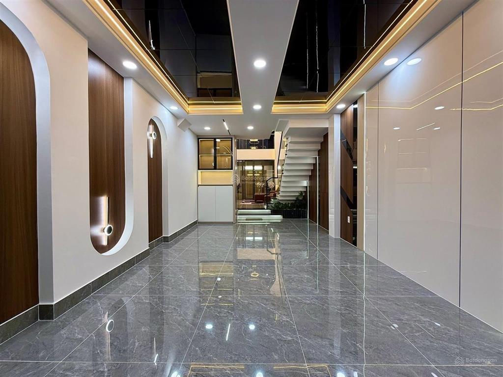 Khu an ninh kế q1 bán nhà đường thân văn nhiếp, q2. 4x16m. nhà vừa đươc sơn sửa lại