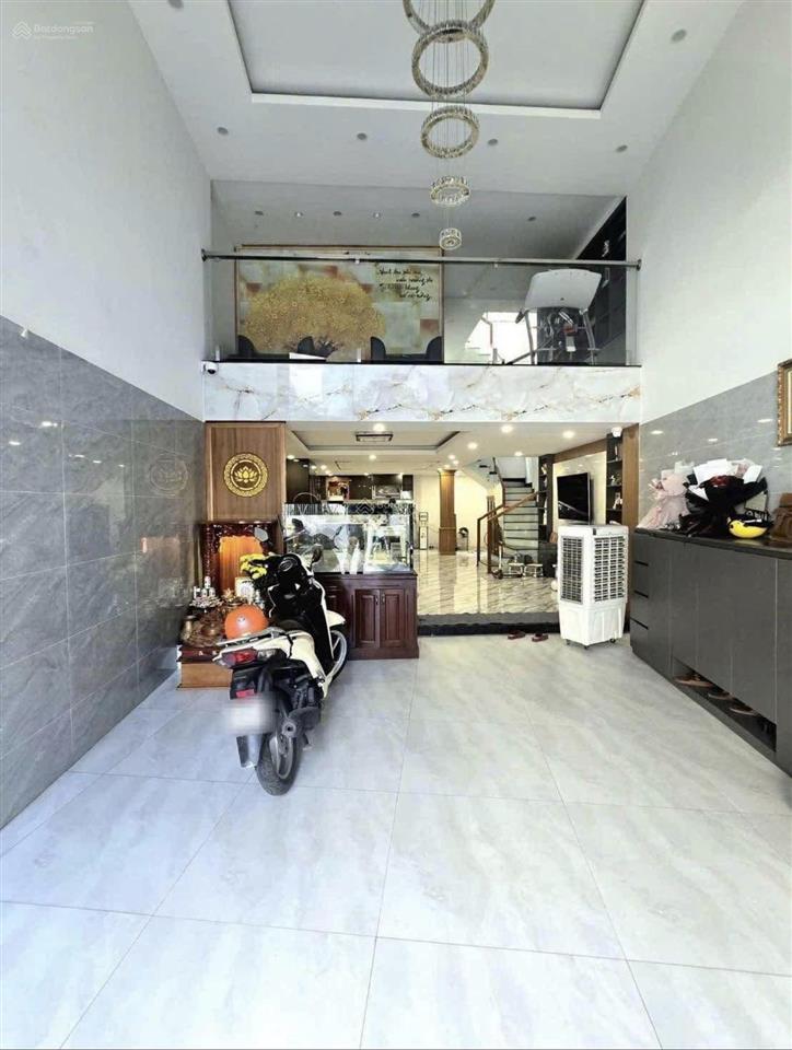 Cần bán nhanh tài sản mt nguyễn thị tần, quận 8.  4,5mx17m, sổ hồng hoàn công 2022
