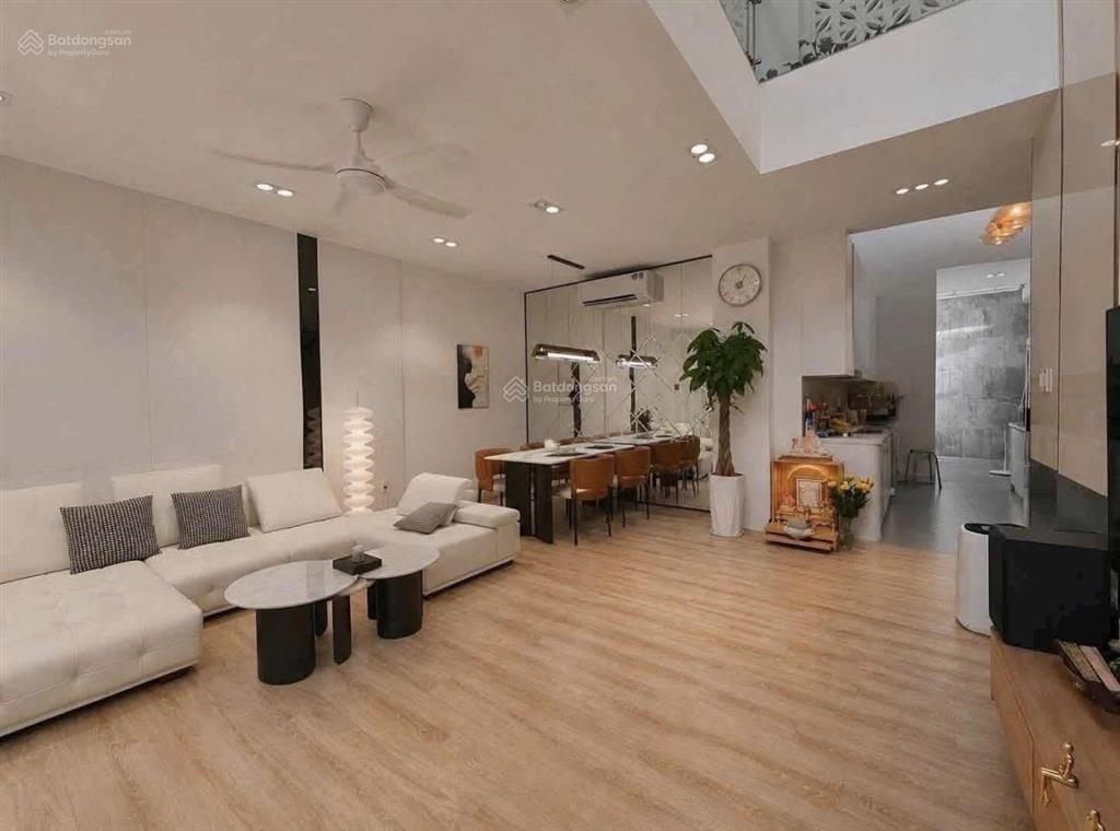 Bán nhà sau căn mt bùi tá hán, quận 2. giá chốt 6 tỷ 540/ 62m2 (5x12,4m) đang có sẵn dòng tiền 18tr