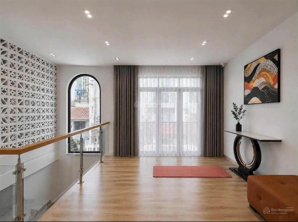 Bán nhà sau căn mt bùi tá hán, quận 2. giá chốt 6 tỷ 540/ 62m2 (5x12,4m) đang có sẵn dòng tiền 18tr
