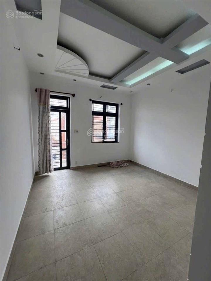 Chủ định cư cần bán nhà 2 mặt tiền đường hoà bình, q11. 66m2 ngay cổng đầm sen nước