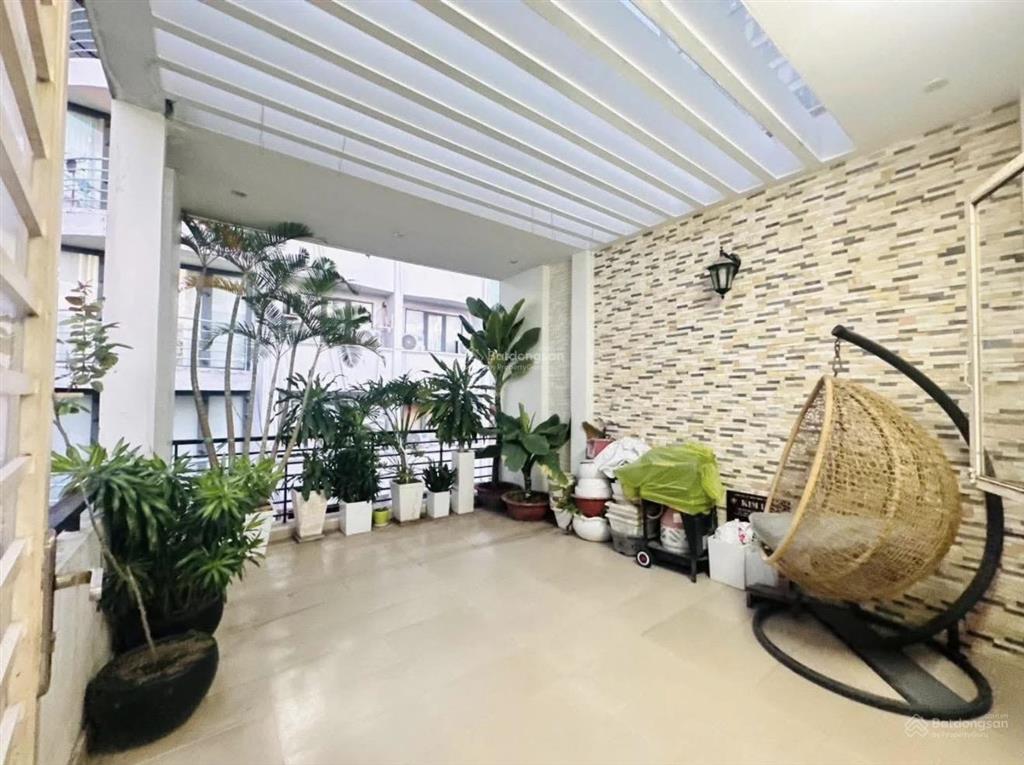 Chính chủ bán nhà phạm văn chí, quận 6. giá bán 6,33 tỷ/ 70,9m2 (4,3x16,5) không quy hoạch