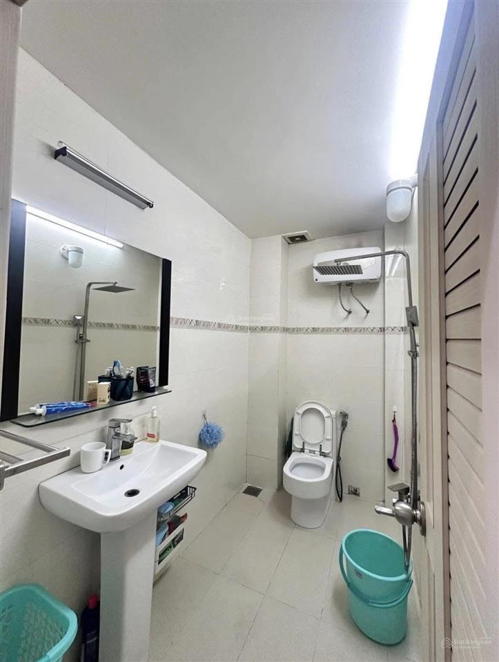 Chính chủ bán nhà phạm văn chí, quận 6. giá bán 6,33 tỷ/ 70,9m2 (4,3x16,5) không quy hoạch