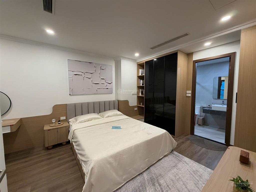 Giá hời trung tâm hp  2,2 tỷ/căn 2 ngủ 65m2  the zenith hải phòng