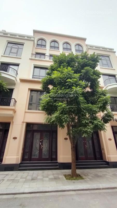 8 tỷ cần bán nhanh căn liền kề cọ xanh gần trường vinschool, công viên