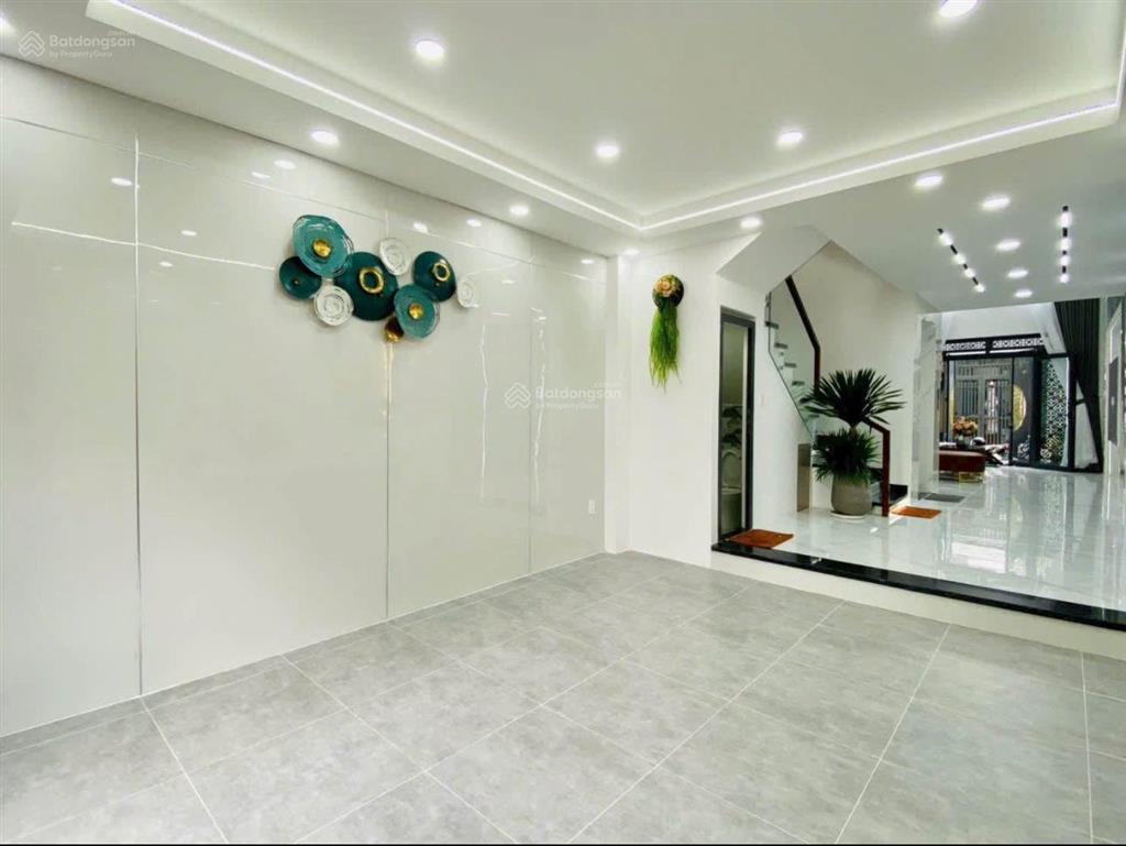 Dòng tiễn sẵn 19triệu đường số 23, thủ đức. giá4,94tỷ/ 76m2. 5 tầng. sổ chính chủ, hoàn công.