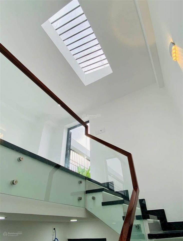 Dòng tiễn sẵn 19triệu đường số 23, thủ đức. giá4,94tỷ/ 76m2. 5 tầng. sổ chính chủ, hoàn công.