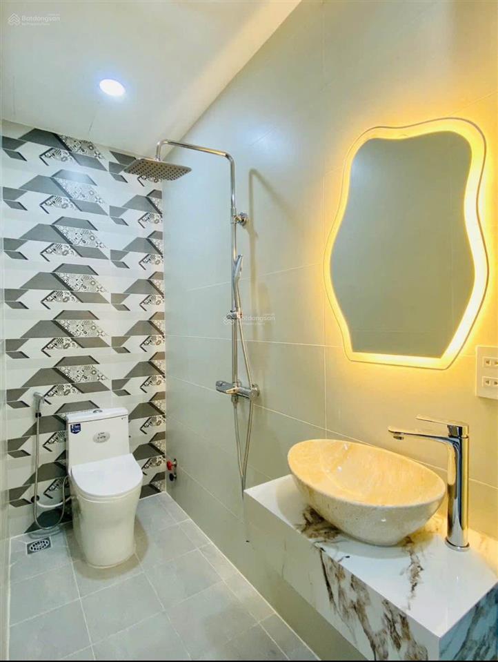 Dòng tiễn sẵn 19triệu đường số 23, thủ đức. giá4,94tỷ/ 76m2. 5 tầng. sổ chính chủ, hoàn công.