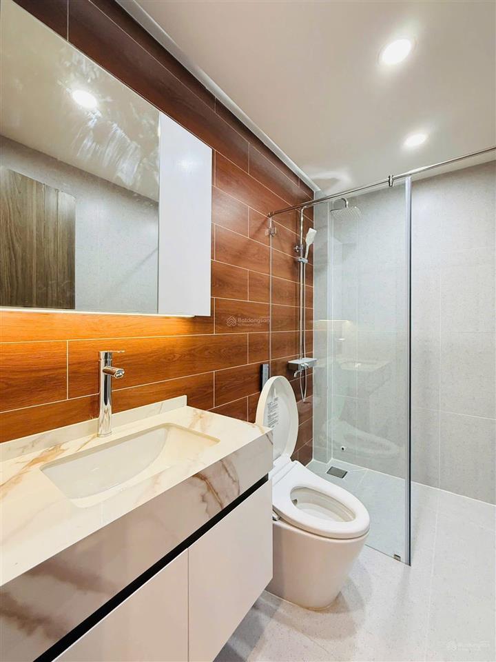 Cần bán nhà nguyễn thái sơn, gò vấp. 67,2m2 (4,8x14m), sổ hồng riêng, đang cho thuê 20tr