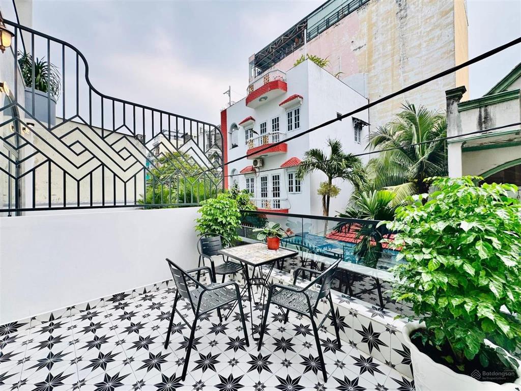 Ngộp bank bán gấp nhà phạm cự lượng, tân bình. giá4tỷ900/70m2. trệt3lầu.sổ cầm tay. cho thuê 30tr
