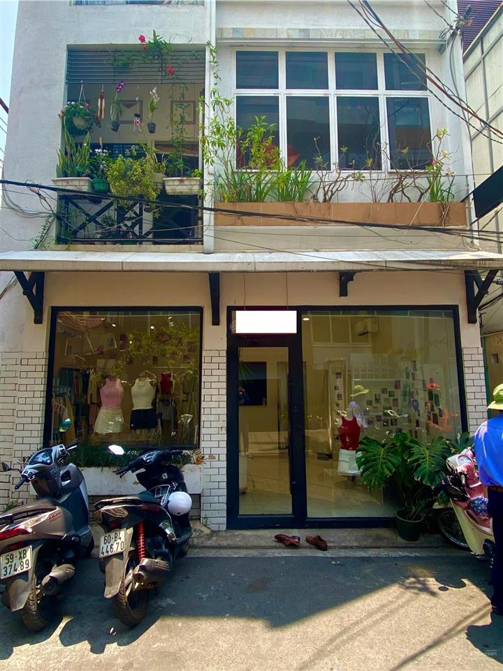 Bán nhà đang cho thuê 42triệu lê văn sỹ, quận 3. giá6tỷ240/ 6,5x12m(78m2). sổ hồng sẵn chính chủ
