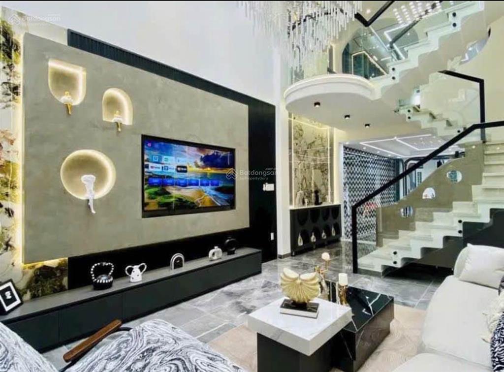 Định cư mỹ bán gấp nhà trần văn khê, bình thạnh. giá4,2tỷ/60m2. 3tầng4pn. sổ vuông vức. hđt 22tr