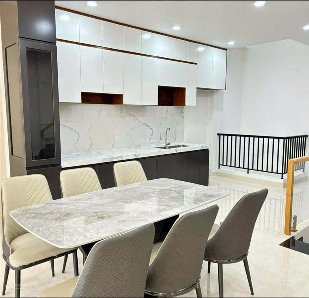 Chính chủ bán nhà hà huy giáp, quận 12. giá4tỷ400/5mx16m, 5 tầng kiên cố. sổ hồng riêng cc mau lẹ