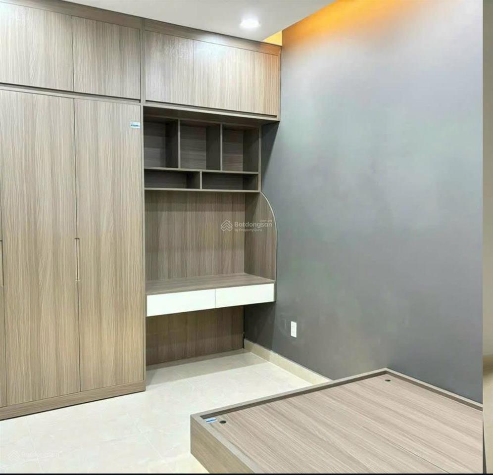 Chính chủ bán nhà hà huy giáp, quận 12. giá4tỷ400/5mx16m, 5 tầng kiên cố. sổ hồng riêng cc mau lẹ