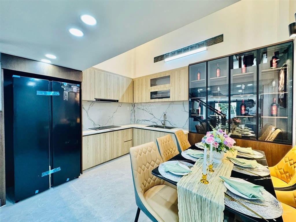 Chủ kẹt tiền bán nhanh nhà hiệp bình, thủ đức. giá3,64tỷ/52m2. sổ hồng riêng, hoàn công đủ