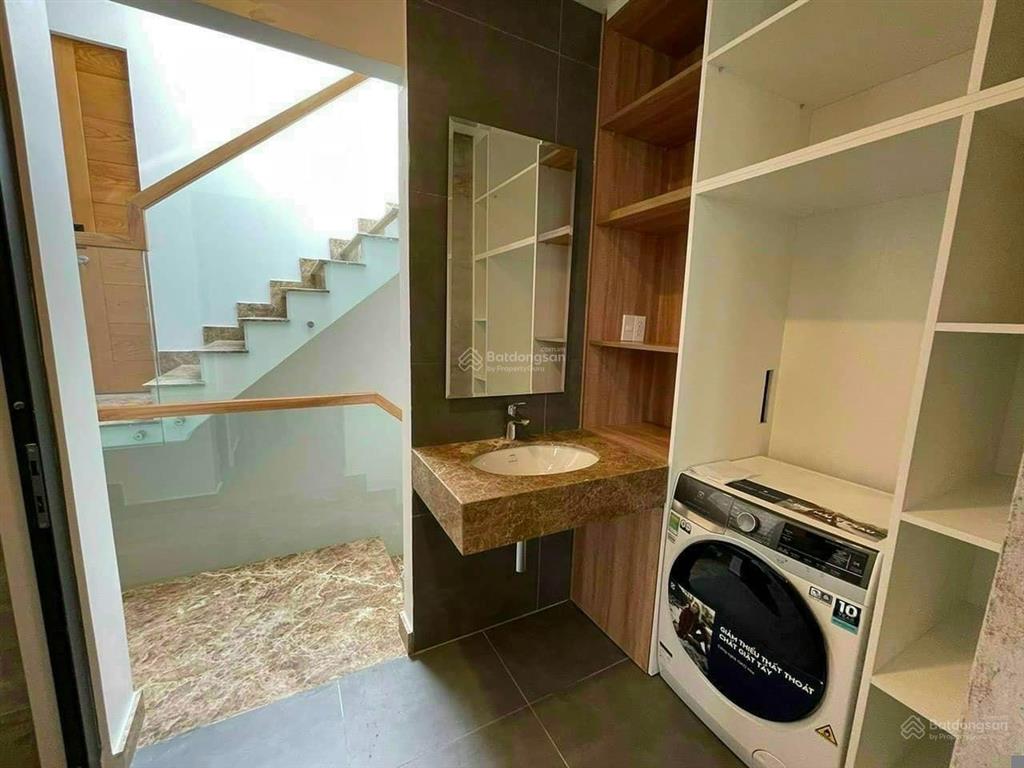 Bán nhà nguyễn văn luông, q6. giá 6,2tỷ/62,4m2, gần vòng xoay phú lâm, sổ hồng riêng