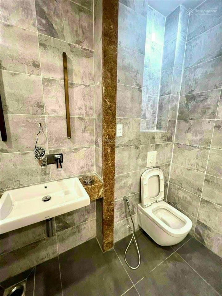 Bán nhà nguyễn văn luông, q6. giá 6,2tỷ/62,4m2, gần vòng xoay phú lâm, sổ hồng riêng