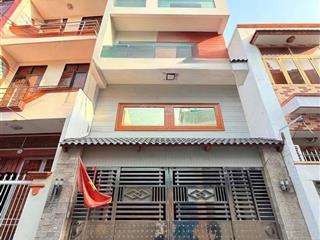 Định cư mỹ bán gấp nhà nguyễn văn cừ, quận 5. giá5tỷ530/75m2. 4 tầng. đang cho thuê 45tr. sổ hồng