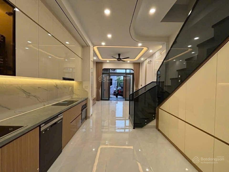 Hạ giá bán nhanh nhà nguyễn duy trinh, quận 9. giá4,36tỷ/ 51m2. trệt, 3 lầu. đang cho thuê 17triệu